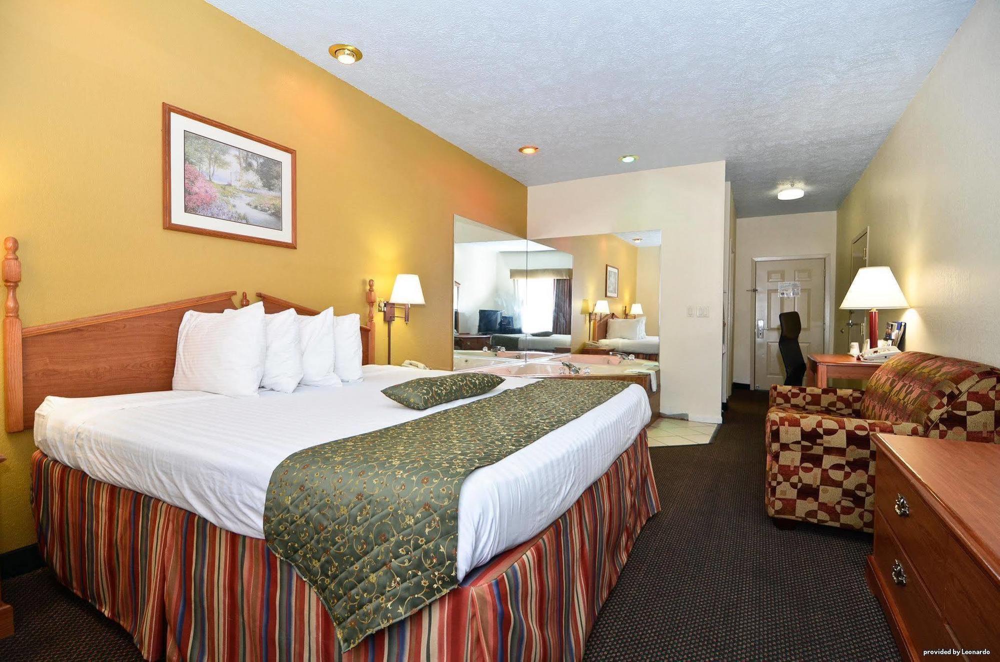 America'S Best Value Inn & Suites-Clinton Extérieur photo